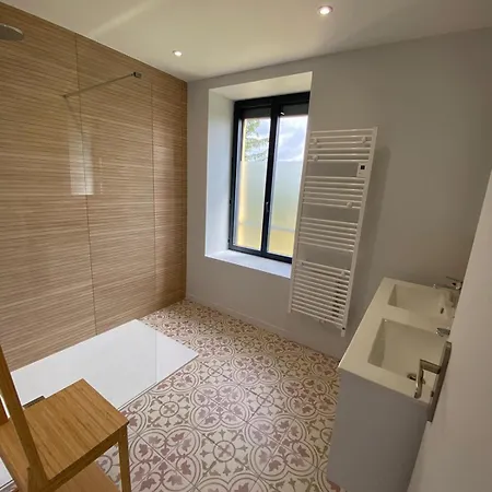 Prázdninový dům Chez Juliette, Paisible Et Authentique Villerest (Loire)